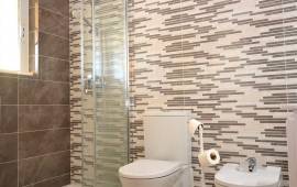 Building: 3+1 Bed Villa, 2 Commercial Spaces - Loulé / EN125