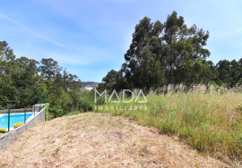 Allotment land for construction of townhouse in Vilaça, Braga