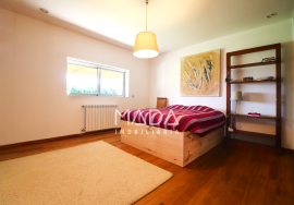 Detached T5 villa on a plot of 2000m2 with indoor pool in Aveleda, Braga