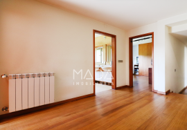 Detached T5 villa on a plot of 2000m2 with indoor pool in Aveleda, Braga