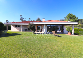 Detached T5 villa on a plot of 2000m2 with indoor pool in Aveleda, Braga