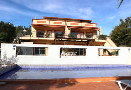 Set of 2 semi-detached villas T3 (autonomous fractions) with Swimming Pool in Estoi, Faro