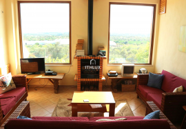 Villa with 3 bedrooms, indoor and outdoor pools, sea view in Barranco de S. Miguel