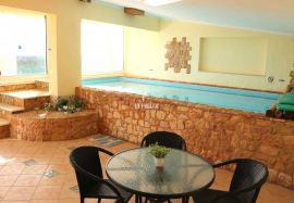 Villa with 3 bedrooms, indoor and outdoor pools, sea view in Barranco de S. Miguel