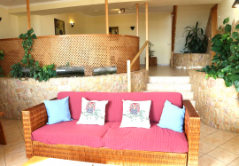 Villa with 3 bedrooms, indoor and outdoor pools, sea view in Barranco de S. Miguel