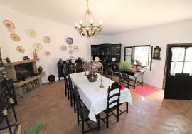 Magnificient Manor House from 18th Century near São Bras de Alportel