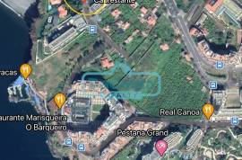 Restaurant located next to Golden Residence Hotel