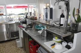 Restaurant located next to Golden Residence Hotel