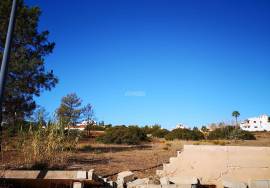 Fantastic land situated on the beach of São Rafael