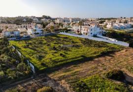 Fantastic land situated on the beach of São Rafael