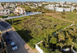 Fantastic land situated on the beach of São Rafael