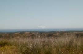 Rustic land with 9440 m2 of area and sea view located 1km from Praia da Ingrina