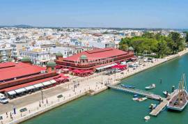 RUIN WITH 178 M2 INSERTED IN A PLOT OF LAND WITH 18440 M2 LOCATED NEAR OLHÃO AND THE RIA FORMOSA