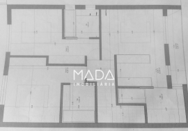 Plot of land with 3000m2 of area for construction of 10 townhouses in Póvoa de Lanhoso, Braga.