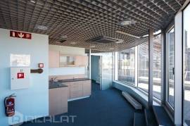 Commercial property in Riga city for rent 3.753€