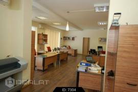 Commercial property in Rigas district for rent 996€