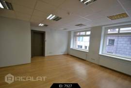 Commercial property in Riga city for rent 1.990€
