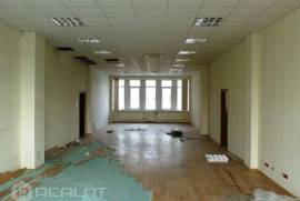 Commercial property in Riga city for rent 565€
