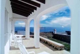VILLA ON THE SEAFRONT, IN S'ALGAR, WITH PERMANENT TOURIST LICENSE