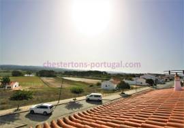 Villa and Restaurant in Rogil, Aljezur