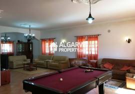 Charming  6 bed villa overlooking the countryside