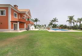 Olhão- 3 plus 2 bedroom quiet farm in the comfort of the countryside with sea views