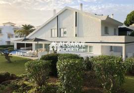 VILAMOURA - 6 bedrooms Villa in the golf course close to the MARINA