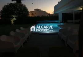 VILAMOURA - 6 bedrooms Villa in the golf course close to the MARINA