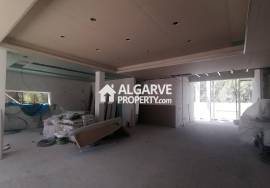 Modern 3-Bedroom Villa in Vilamoura, Algarve – Steps away from Marina & Beach