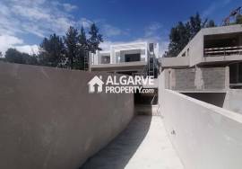 Modern 3-Bedroom Villa in Vilamoura, Algarve – Steps away from Marina & Beach