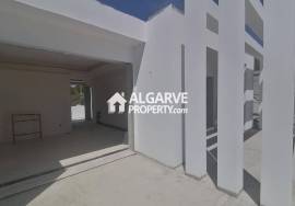 Modern 3-Bedroom Villa in Vilamoura, Algarve – Steps away from Marina & Beach