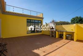 Olhão - 4 bed villa near all amenities and restaurants in town