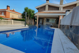 Terraced house for sale in calle del Corral de Sauner - Cap Salou, Salou