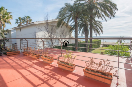 SEAFRONT Terraced house in Cambrils - Vilafortuny