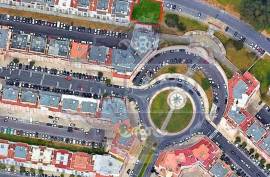 Plot of land for building 11 floors ( Rio de Mouro )