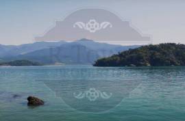 Beatiful Farm  with 14 suites ( 5 houses ) in Brazil ( Paraty-RJ)