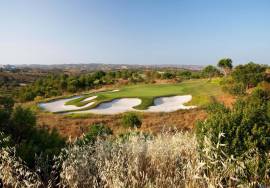 Plot of land for construction of Luxury Villa in golf course