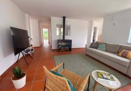 HOUSE T4 IN LAGOA DE ÓBIDOS