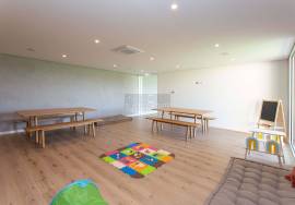 T3 Apartment in Tagus Bay