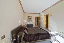 Guia/Albufeira - 4-Bedroom luxury villa, hilltop location
