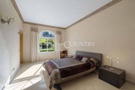 Guia/Albufeira - 4-Bedroom luxury villa, hilltop location