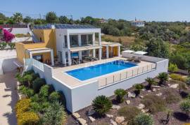 Loulé - Outstanding 5(+2)-Bedroom Villa with pool in São Clemente