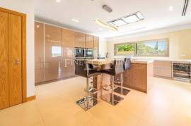 Loulé - Outstanding 5(+2)-Bedroom Villa with pool in São Clemente