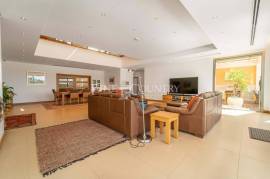 Loulé - Outstanding 5(+2)-Bedroom Villa with pool in São Clemente
