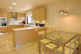 New Pine Cliffs Deluxe Villas –3+1-bedroom Villas in Olhos de Água, Albufeira New Pine Cliffs Deluxe Villas –3+1-bedroom Villas in Olhos de Água, Albufeira