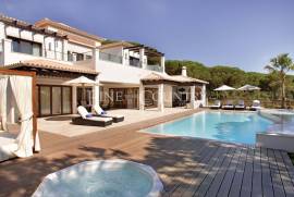 New Pine Cliffs Deluxe Villas –3+1-bedroom Villas in Olhos de Água, Albufeira