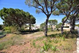 Quinta do Lago - Plot of land to build a detached villa