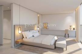 Vilamoura – 3-Bedroom penthouse duplex apartment with roof top terrace and private pool