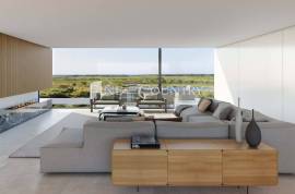 Vilamoura – 3-Bedroom penthouse duplex apartment with roof top terrace and private pool