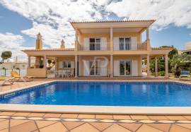 Stunning Villa V3+1 - Sesmarias/ Albufeira